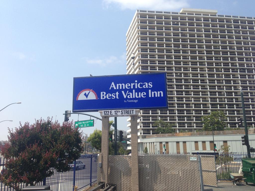 Americas Best Value Inn - Downtown Oakland/Lake Merritt Dış mekan fotoğraf